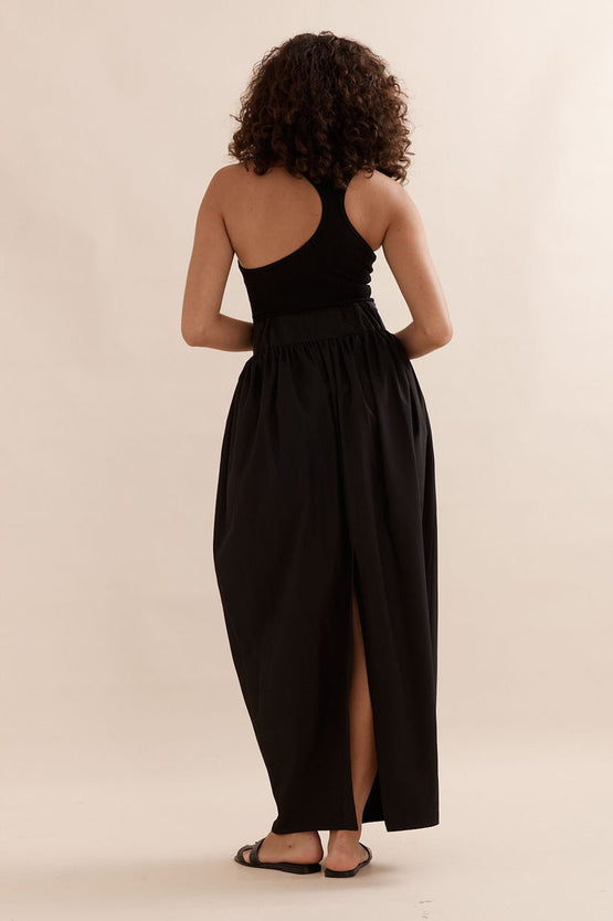 Caitlin Crisp Tulip Skirt - Black