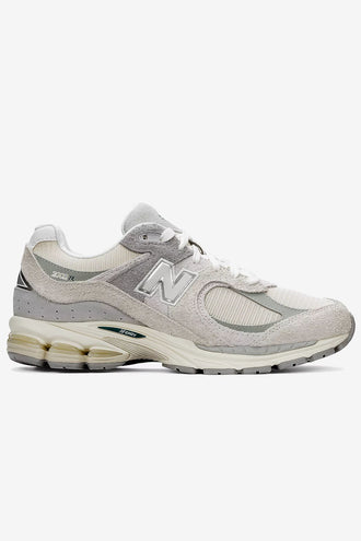 New Balance M2002REK - Linen with Concrete and Slate Grey