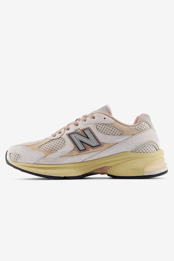 New Balance U2010SGR - Linen with Desert Clay
