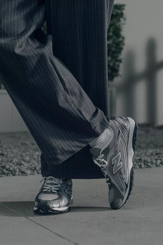 New Balance U204L1KP - Dark Silver Metallic