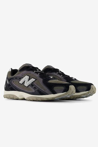 New Balance U204L5WZ - Black with Magnet