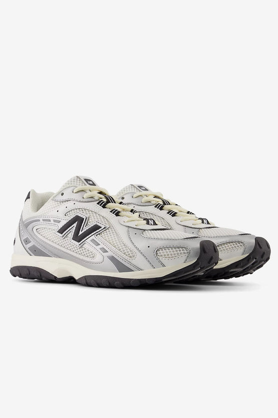 New Balance U204LSWD - Silver Metallic with Black