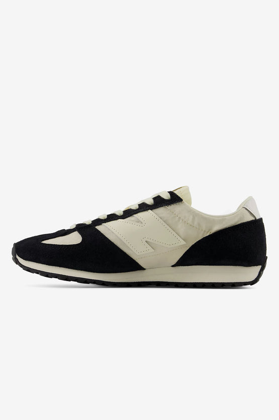New Balance U471K6 - Black with Angora