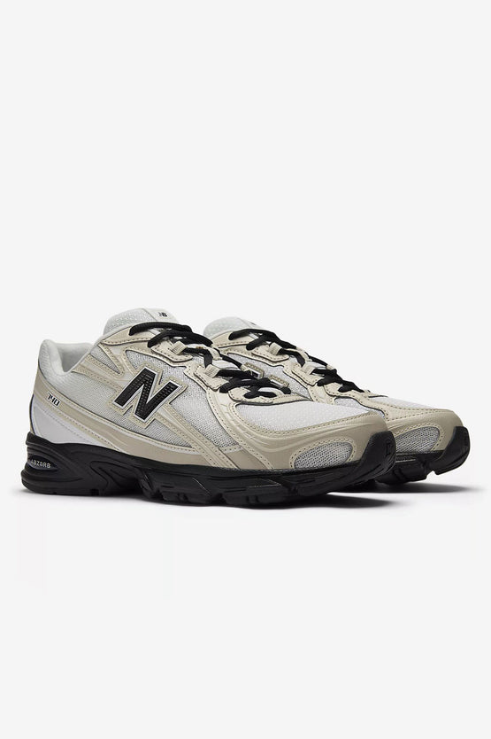 New Balance U7404OO - Timberwolf with NB 103 White