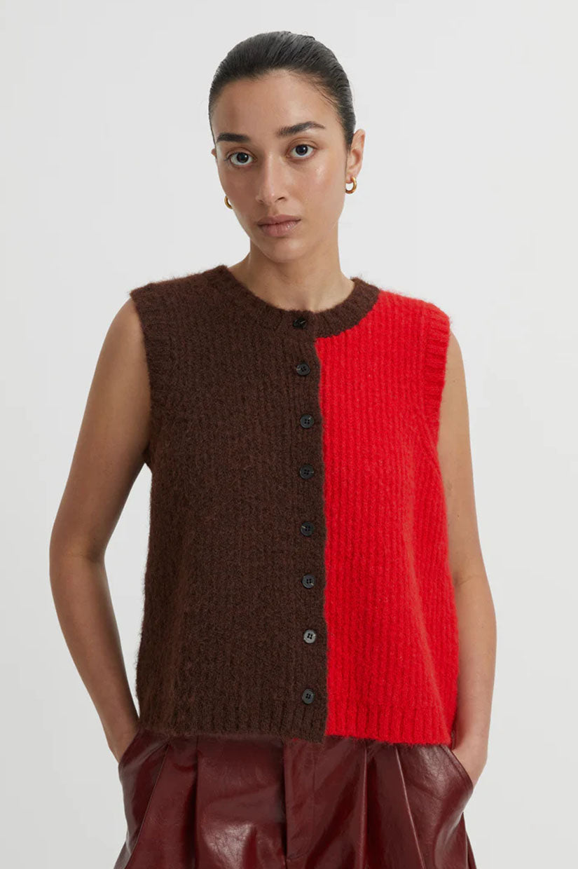Blanca Isolde Vest - Red