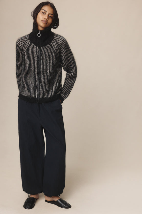 Marle Oscar Zip Up - Black / Greige