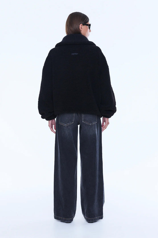 Ena Pelly Winnie 1/4 Zip - Black