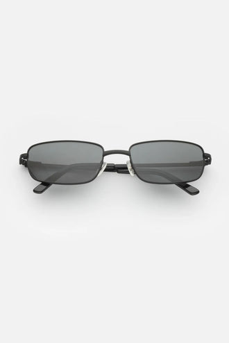 Lu Goldie Yuki Sunglasses - Black