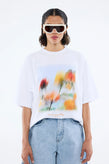 Ena Pelly Blurred Daisy Frame Tee - White