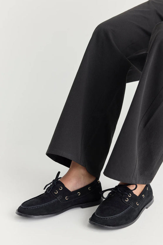 La Tribe Marlo Boat Shoe - Black Suede