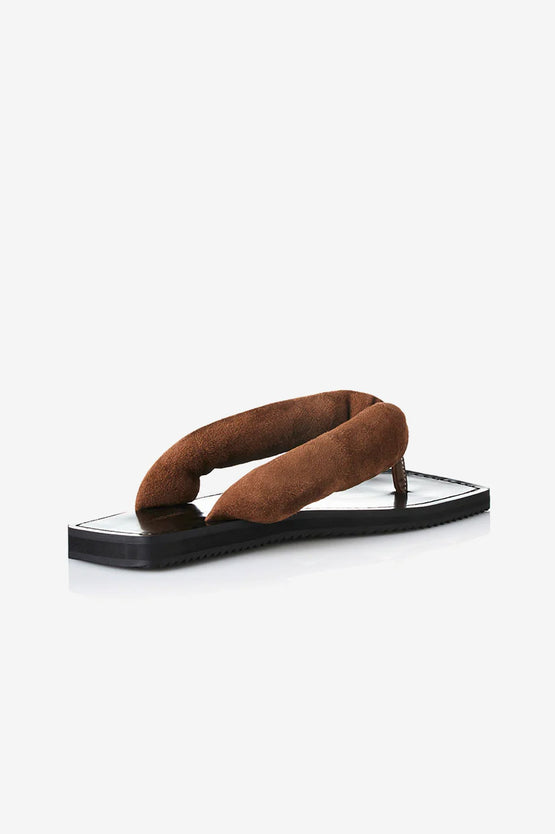 Alias Mae Chase Sandal - Mocha Suede