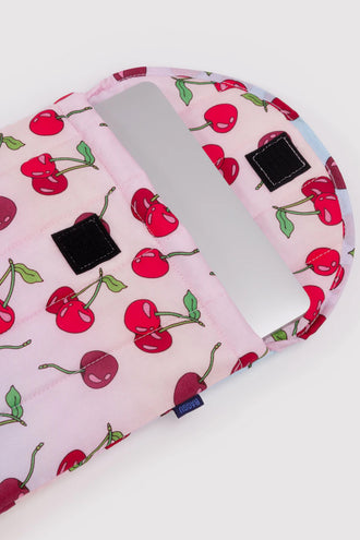Baggu Puffy Laptop Sleeve 13/14 Inch - Cherries