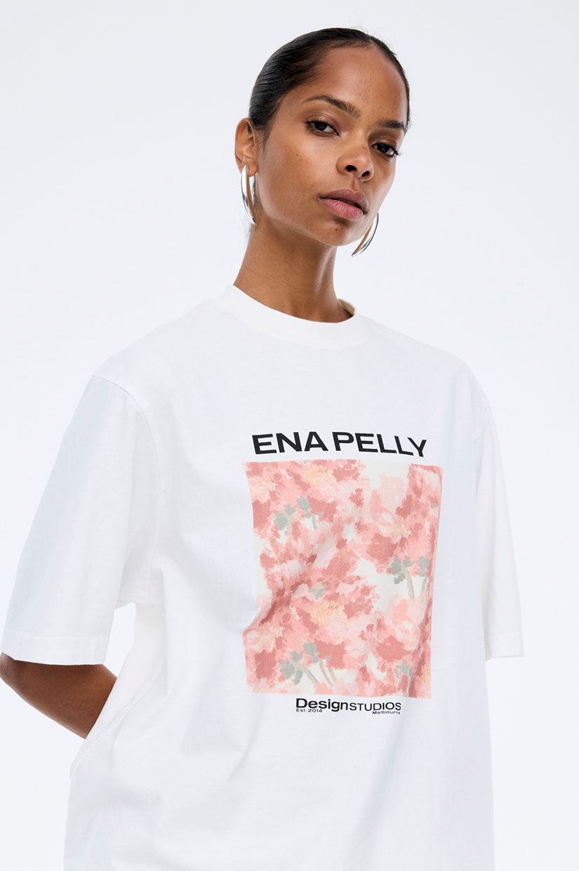 Ena Pelly Coral Floral Tee - White
