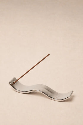 Gentle Habits Ceramic Wave Incense Holder - Silver