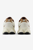 New Balance U90603EG - Breakfast Tea with Angora