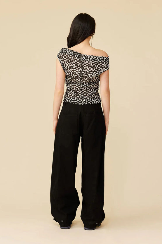 Ruby Emma Crinkle Top - Black Daisy