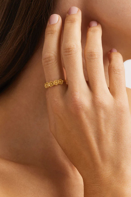 By Charlotte Bloom With Grace Ring - Gold