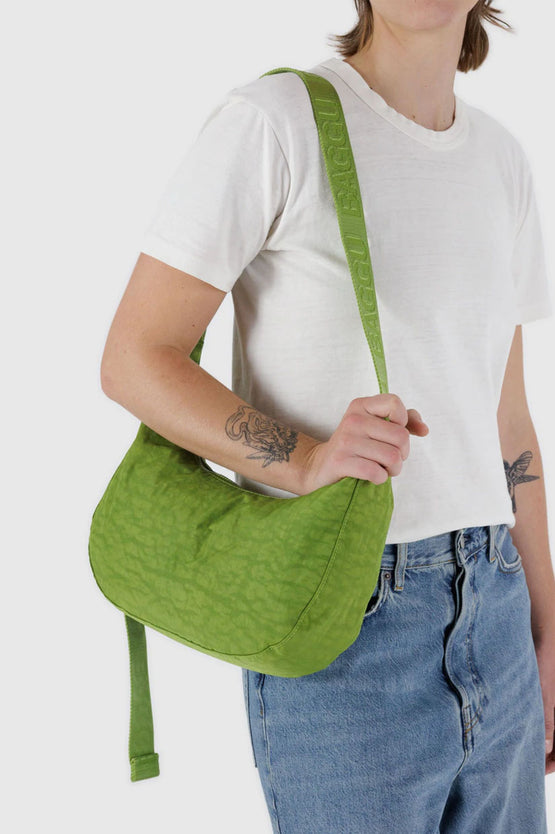 Baggu Medium Nylon Crescent Bag - Green Juice