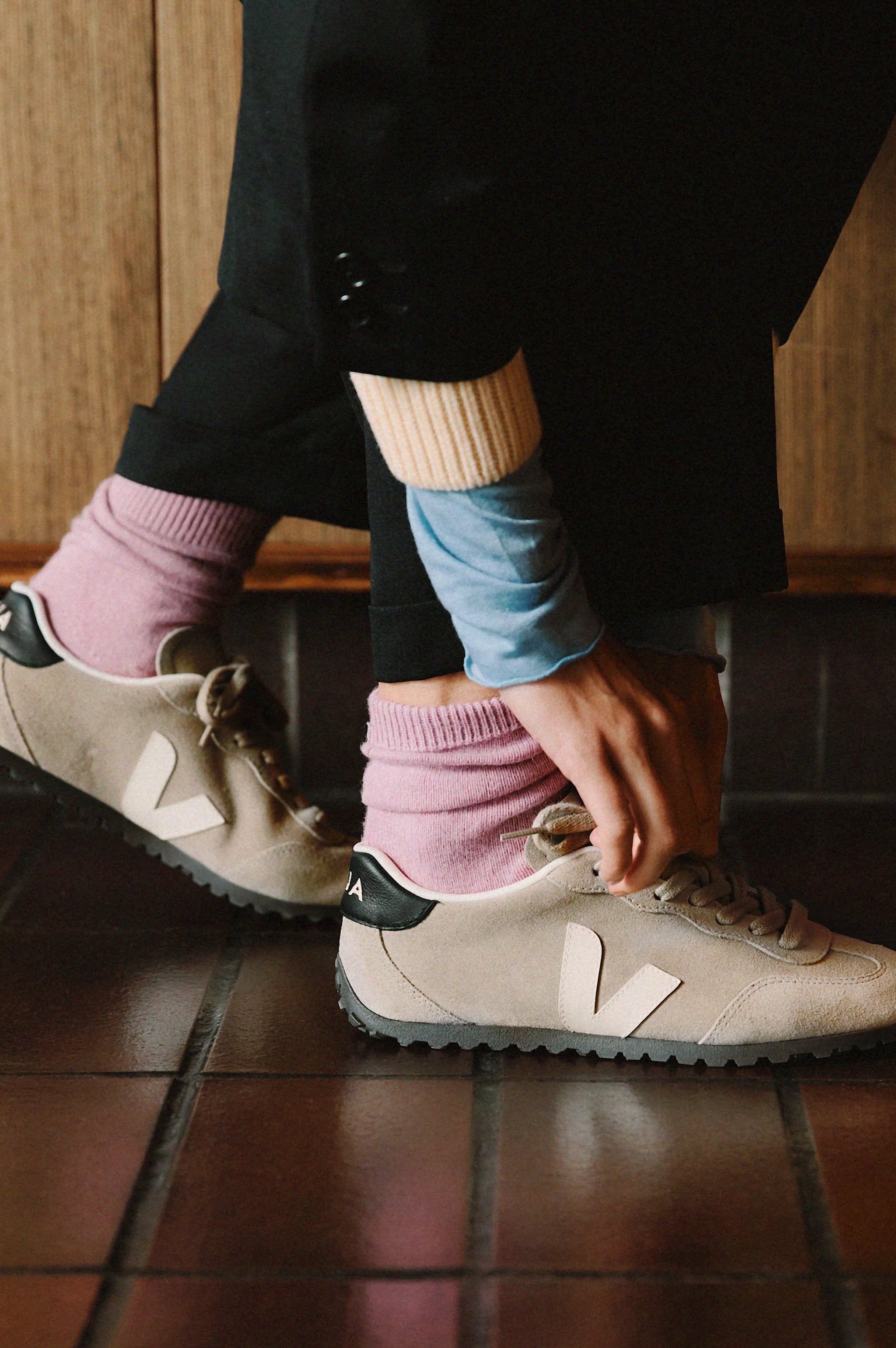 Veja GT Suede - Taupe Pierre