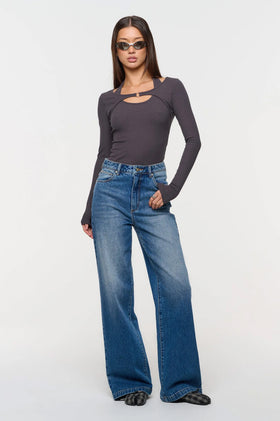 A Brand 94 High & Wide - Kaley