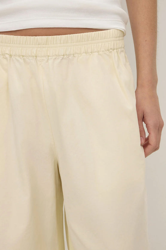 Assembly Lola Barrel Pant - Vanilla