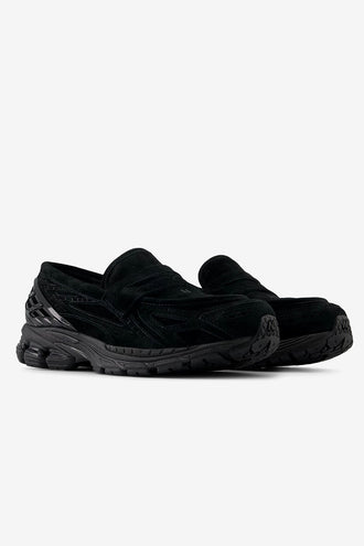 New Balance U1906LNT - Black with Black Cement