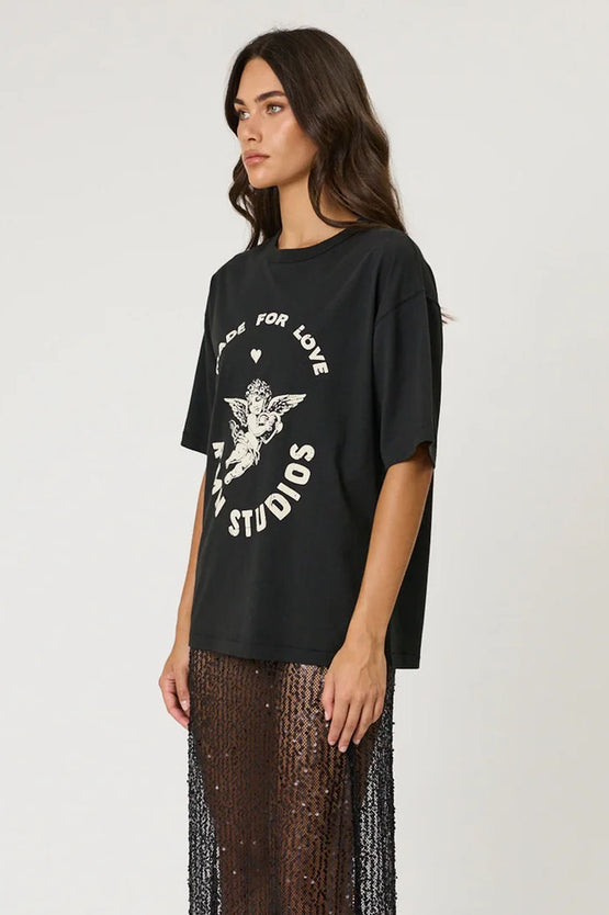 Remain Lovestruck Tee - Washed Black