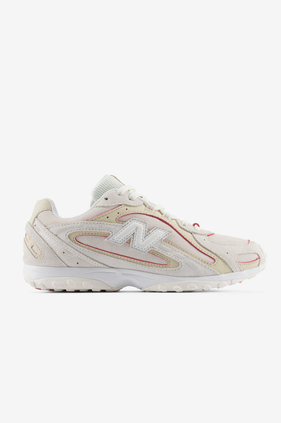 New Balance U204LSC - Sea Salt With Bone and Pink Eraser