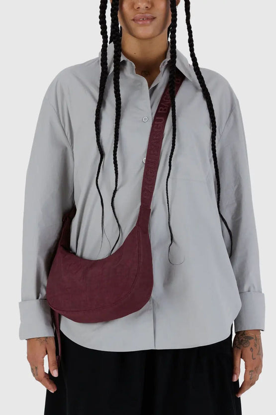 Baggu Small Nylon Crescent Bag - Mahogany