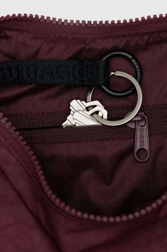 Baggu Small Nylon Crescent Bag - Mahogany