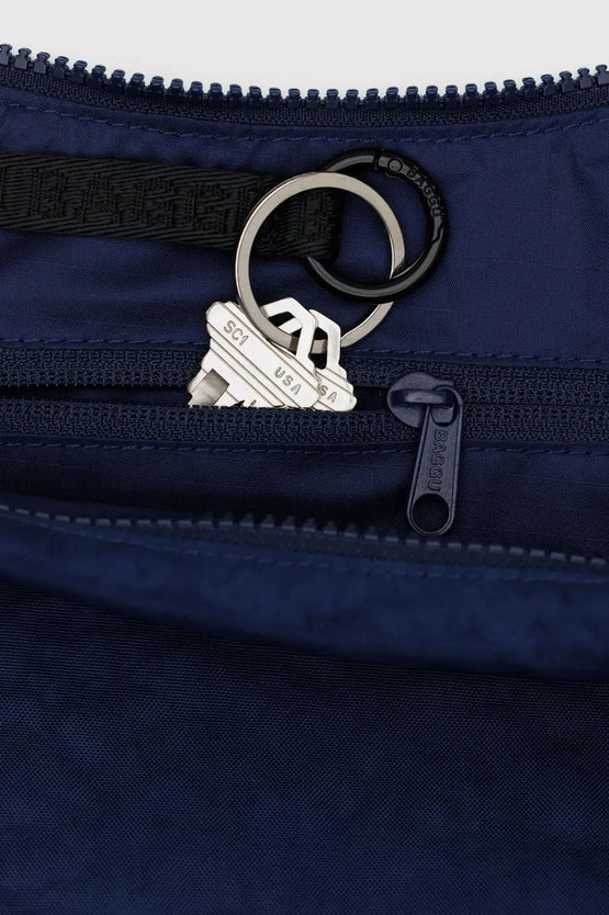 Baggu Medium Nylon Crescent Bag - Navy