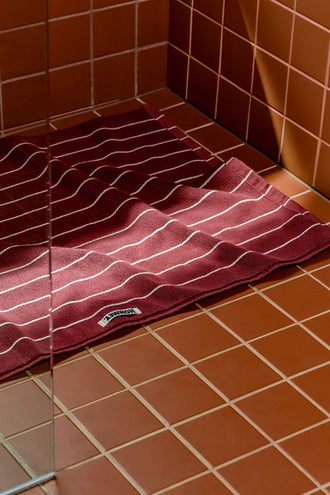 Hommey Bath Mat - Merlot