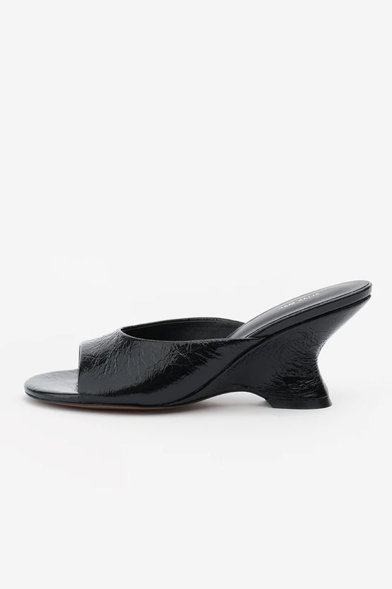 Alias Mae Mina Heel - Black Oily Crinkle