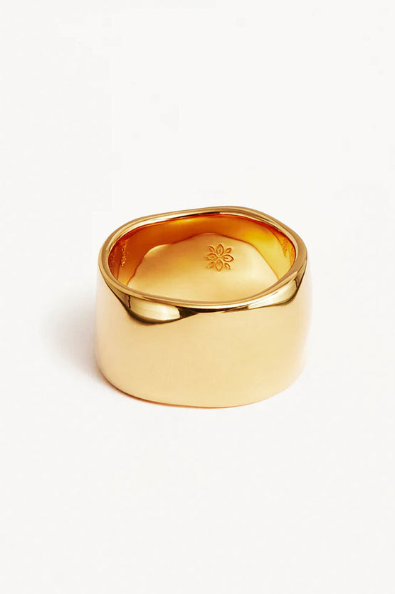 By Charlotte Muse Ring - Gold