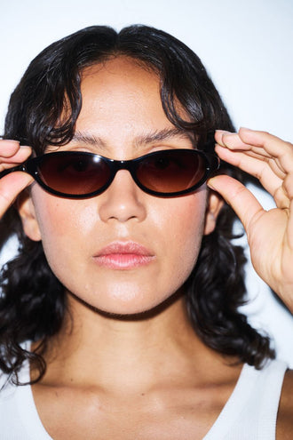 Flatlist Olympia - Solid Black / Brown Gradient Lens