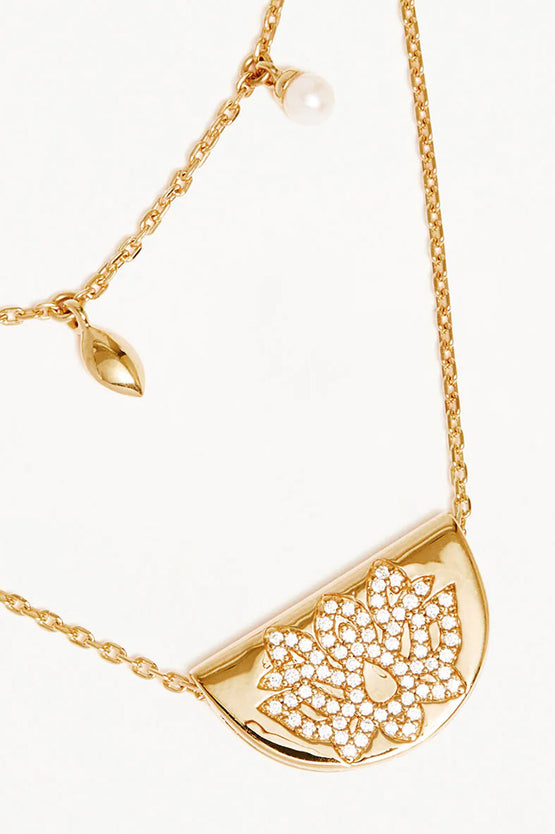 By Charlotte Live In Peace Lotus Necklace - Gold