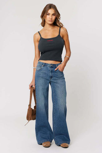 A Brand 95 Wide - Petra