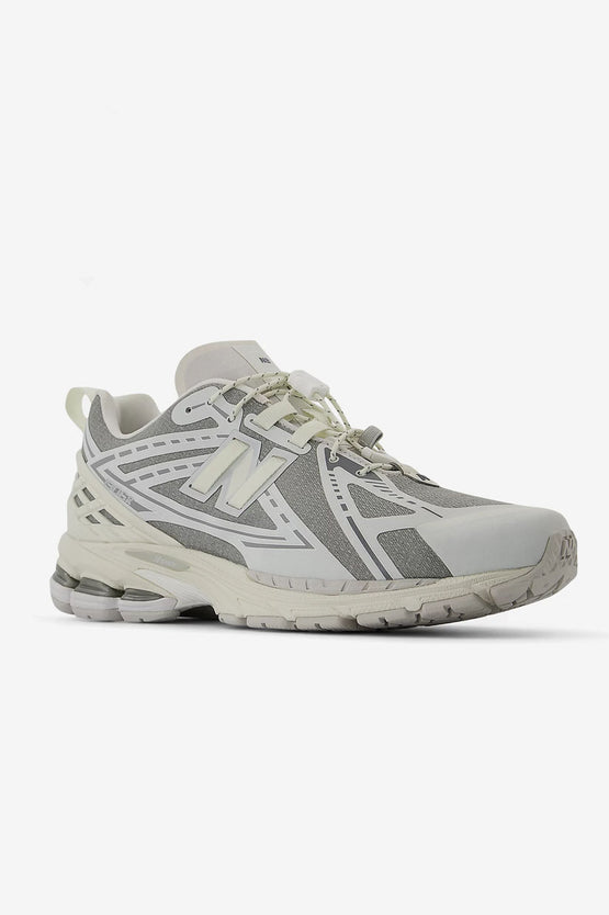 New Balance U1906RWG - Sea Salt with Grey Matter