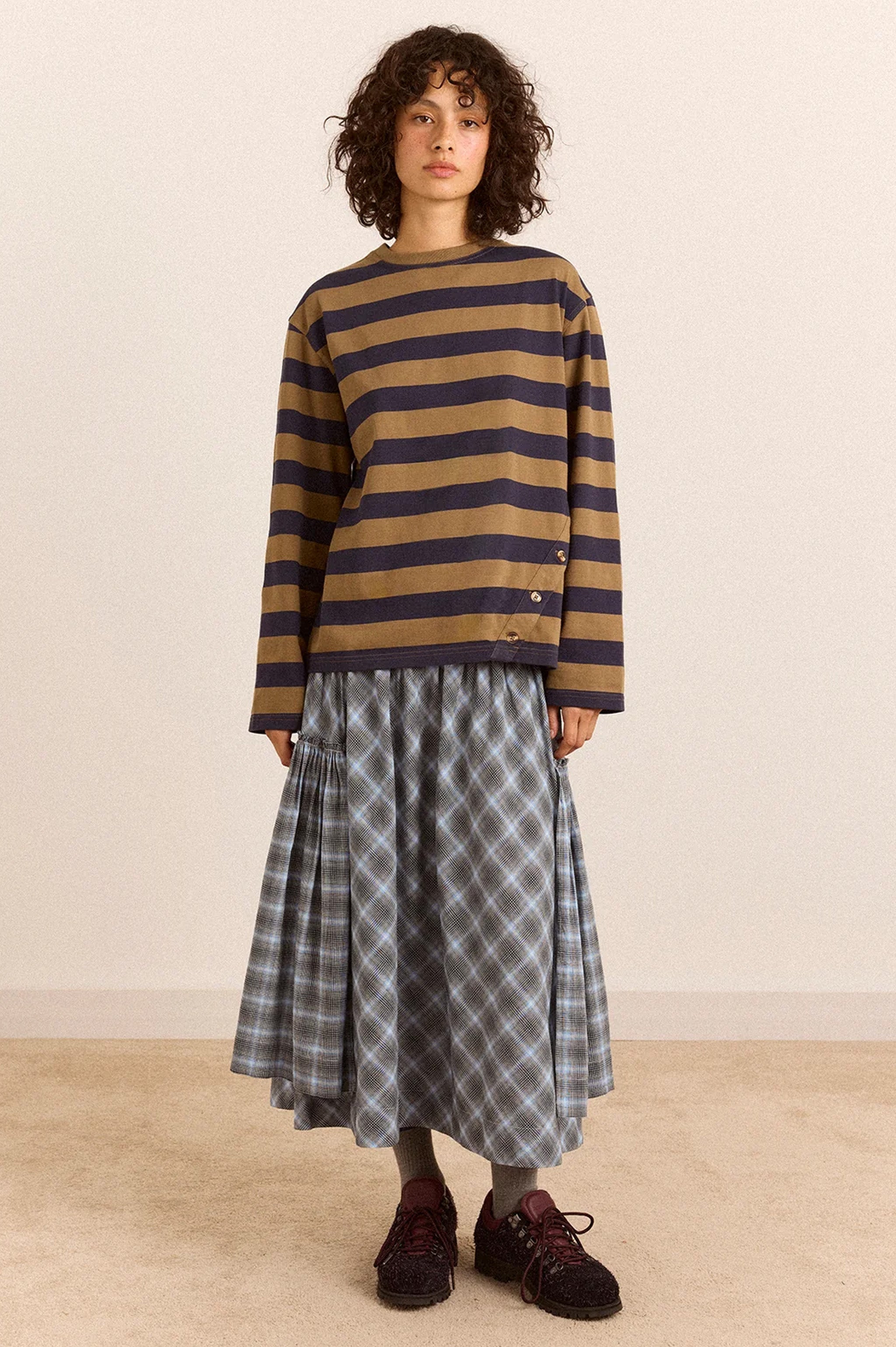 Damson Madder Scottie LS Tee – Olive Stripe