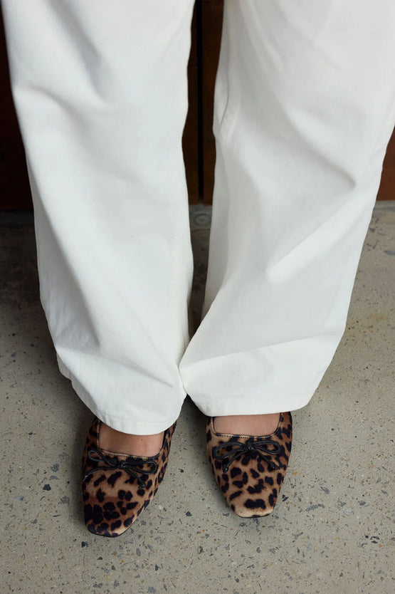 La Tribe Sophie Flat - Animal Print