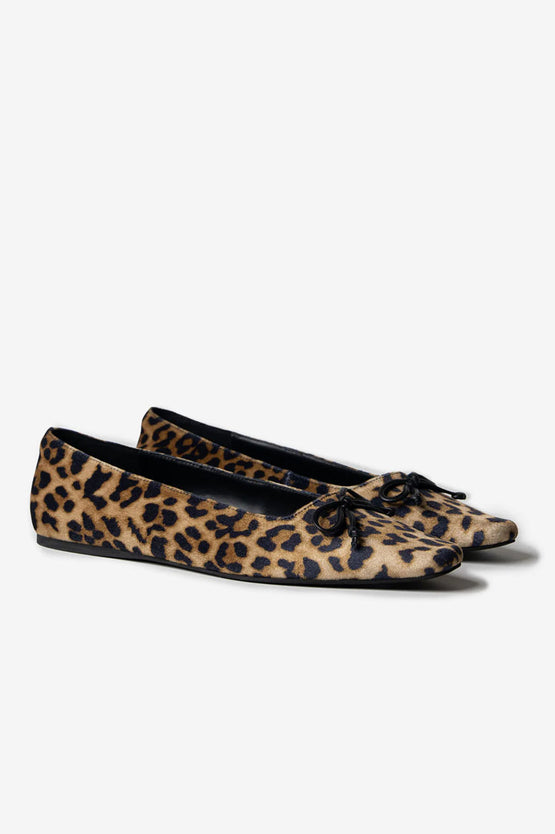 La Tribe Sophie Flat - Animal Print