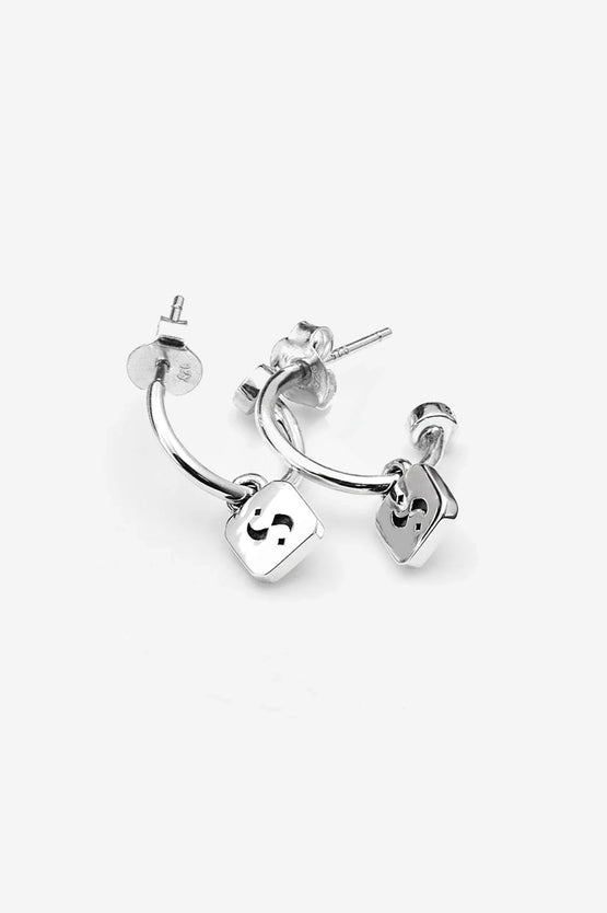 Stolen Girlfriends Club S-Logo Tag Anchor Earrings - Silver