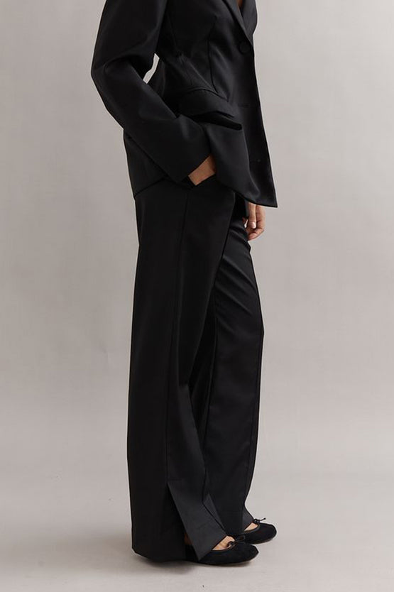 Caitlin Crisp Tinker Tailored Pant - Black