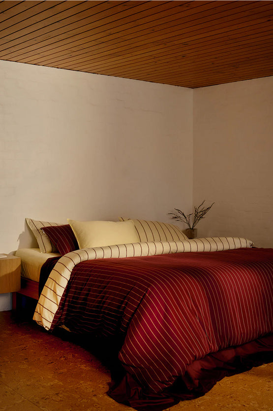 Hommey Quilt Cover - Chamomile / Wine