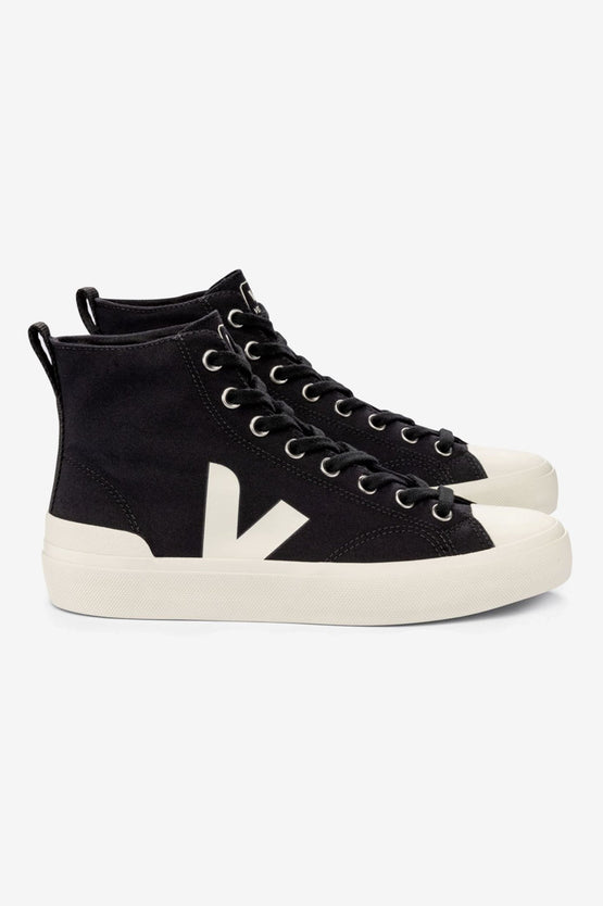 Veja Wata II Canvas - Black Pierre