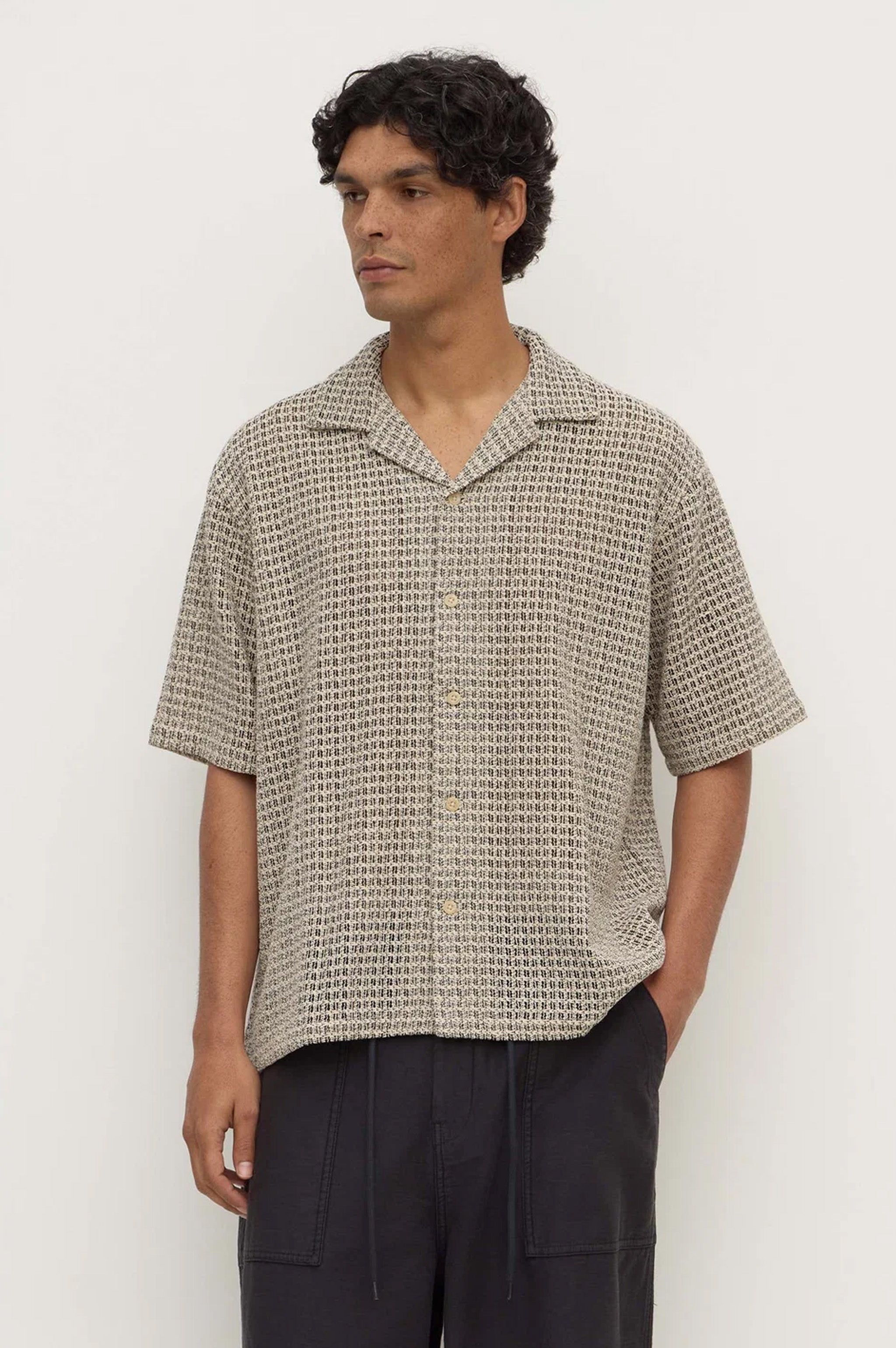 Assembly Watson SS Shirt - Cream/Black