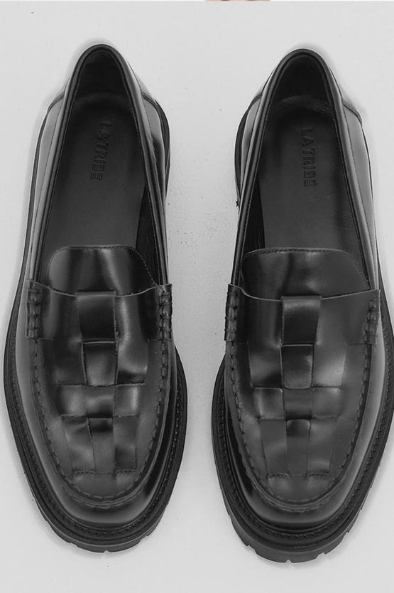 La Tribe Zoe Loafer - Black