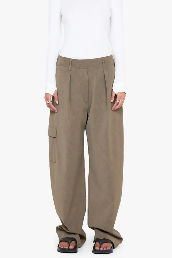 Bec & Bridge Zofi Pant - Olive