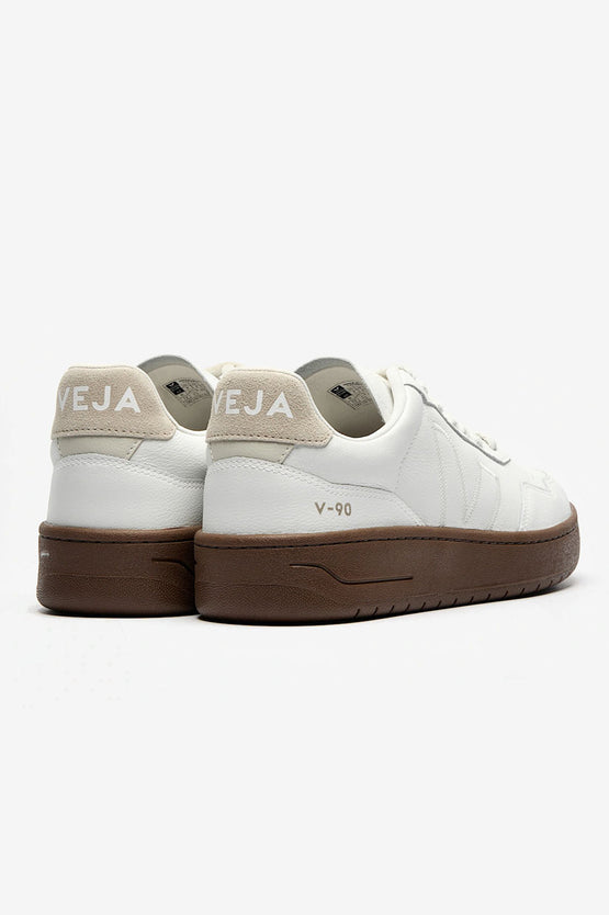 Veja V-90 ZZ - White Pierre Almond