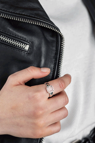 Stolen Girlfriends Club Baby Claw Ring - Rose Quartz